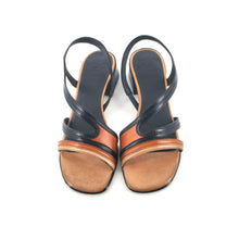 Charger l'image dans la galerie, Sandale Petit Talon Trotteur en Cuir Noir Cognac et Beige