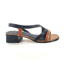 Charger l'image dans la galerie, Sandale Petit Talon Trotteur en Cuir Noir Cognac et Beige