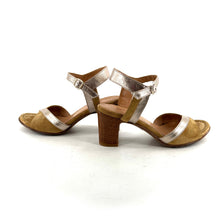 Charger l'image dans la galerie, Sandale à Talon en Daim Sable et Cuir Platine