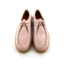 Charger l'image dans la galerie, Chaussure Lacets Semelle Gomme en Daim Rose