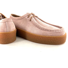 Charger l'image dans la galerie, Chaussure Lacets Semelle Gomme en Daim Rose