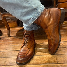 Charger l'image dans la galerie, Chaussure Lacets Montante en Cuir Cognac