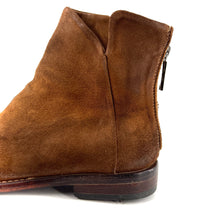 Charger l'image dans la galerie, Boots Zippé Arrière en Daim Sughero