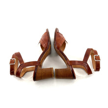 Charger l'image dans la galerie, Sandale à Talon Bride Cheville en Cuir Cognac