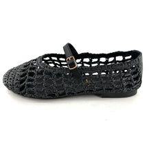 Charger l'image dans la galerie, Ballerine en Raphia Noir et Cuir Noir