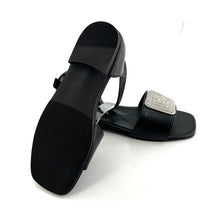 Charger l'image dans la galerie, Sandale Bride Cheville Bijou Strass Blanc en Cuir Noir