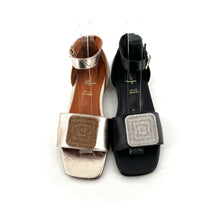 Charger l'image dans la galerie, Sandale Bride Cheville Bijou Strass Blanc en Cuir Noir