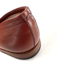 Charger l'image dans la galerie, Mocassin à Pompons en Cuir Ultra Souple Camel