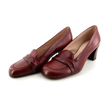 Charger l'image dans la galerie, Mocassin Petit Talon Trotteur en Cuir Brique