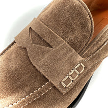 Load image into Gallery viewer, Mocassin en Daim Taupe