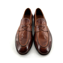 Load image into Gallery viewer, Mocassin en Cuir Cognac Veiné