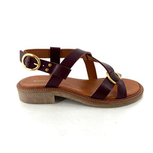 Charger l'image dans la galerie, Sandale MAÉ en Cuir Bordeaux et Semelle Crêpe