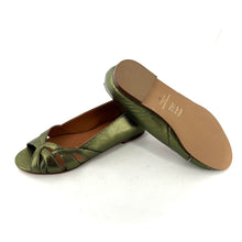 Charger l'image dans la galerie, Ballerine CHIARA en Cuir Métallisé Kaki