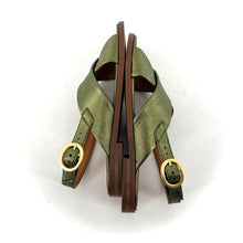 Charger l'image dans la galerie, Sandale AXELLE en Cuir Métallisé Vert