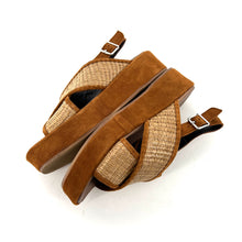 Charger l'image dans la galerie, Sandale Semelle Épaisse en Daim Camel et Paille Enduite