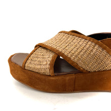 Charger l'image dans la galerie, Sandale Semelle Épaisse en Daim Camel et Paille Enduite
