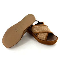Charger l'image dans la galerie, Sandale Semelle Épaisse en Daim Camel et Paille Enduite