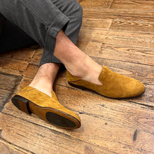 Load image into Gallery viewer, Mocassin Ultra Souple en Daim Marraca