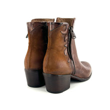 Load image into Gallery viewer, Boots Tiag Talon Trotteur en Cuir et Croûte Cognac