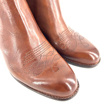 Load image into Gallery viewer, Boots Tiag Talon Trotteur en Cuir et Croûte Cognac
