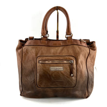 Charger l'image dans la galerie, Sac TOKYO T en Cuir Taupe Dégradé