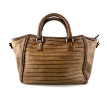 Load image into Gallery viewer, Sac RIVIERA en Cuir Lavé Biscuit Gold