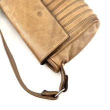 Load image into Gallery viewer, Sac TOP FLAP en Cuir Biscuit Gold