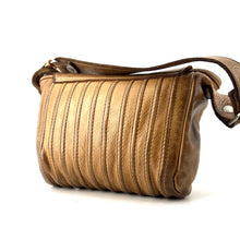 Load image into Gallery viewer, Sac TOP FLAP en Cuir Biscuit Gold