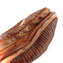 Charger l'image dans la galerie, Sac MY VIVE V en Cuir Perforé Caramel