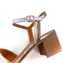 Charger l'image dans la galerie, Sandale Talon Trotteur en Cuir Irisé Bronze Rosée et Lilas