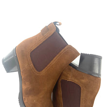 Load image into Gallery viewer, Chelsea Boots Talon Trotteur en Daim Cognac