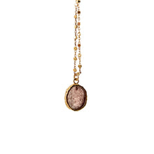 Charger l'image dans la galerie, Collier BABY KARA en Plaqué Or et Quartz Fraise Rose