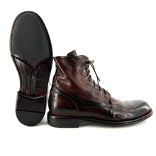 Load image into Gallery viewer, Chaussure Lacets Montante en Cuir Teak Patiné