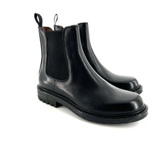 Load image into Gallery viewer, Chelsea Boots Semelle Crantée en Cuir Noir