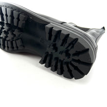 Load image into Gallery viewer, Chelsea Boots Semelle Crantée en Cuir Noir