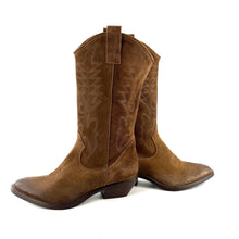 Load image into Gallery viewer, Botte Tiag En Daim Sigaro