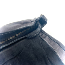 Charger l'image dans la galerie, Sac Bandoulière Patchwork de Cuir Noir