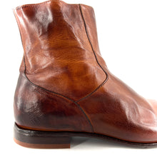 Load image into Gallery viewer, Boots Tige Haute Zippé Intérieur en Cuir Camel Patiné