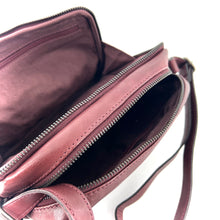 Charger l'image dans la galerie, Sac Bandoulière en Cuir Tressé Bordeaux