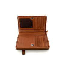 Charger l'image dans la galerie, Portefeuille PM en Cuir Tressé Camel