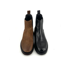 Load image into Gallery viewer, Chelsea Boots en Cuir Ultra Souple Noir et Semelle Crêpe