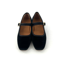 Load image into Gallery viewer, Ballerine LÉONIE en Velours Noir
