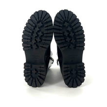 Load image into Gallery viewer, Boots Semelle Crantée JOYCE en Cuir Glacé Noir