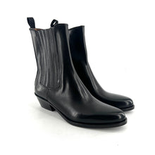 Load image into Gallery viewer, Boots Talon Biseauté Zippé Intérieur en Cuir Noir