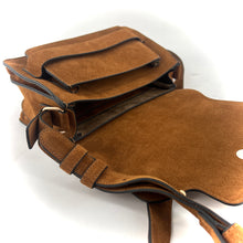 Load image into Gallery viewer, Sac DAY FIVE M en Suede Gold