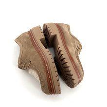 Load image into Gallery viewer, Derby Esprit "Paraboot" en Daim Beige et Fausse Fourrure