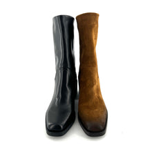 Charger l'image dans la galerie, Boots Talon Trotteur Zippé Arrière Tige Haute et Ajustée en Cuir Noir