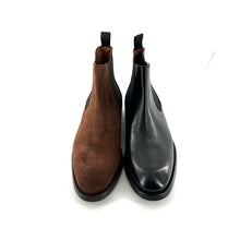 Load image into Gallery viewer, Chelsea Boots en Cuir Noir