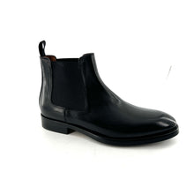 Load image into Gallery viewer, Chelsea Boots en Cuir Noir