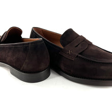 Load image into Gallery viewer, Mocassin en Daim Marron Foncé